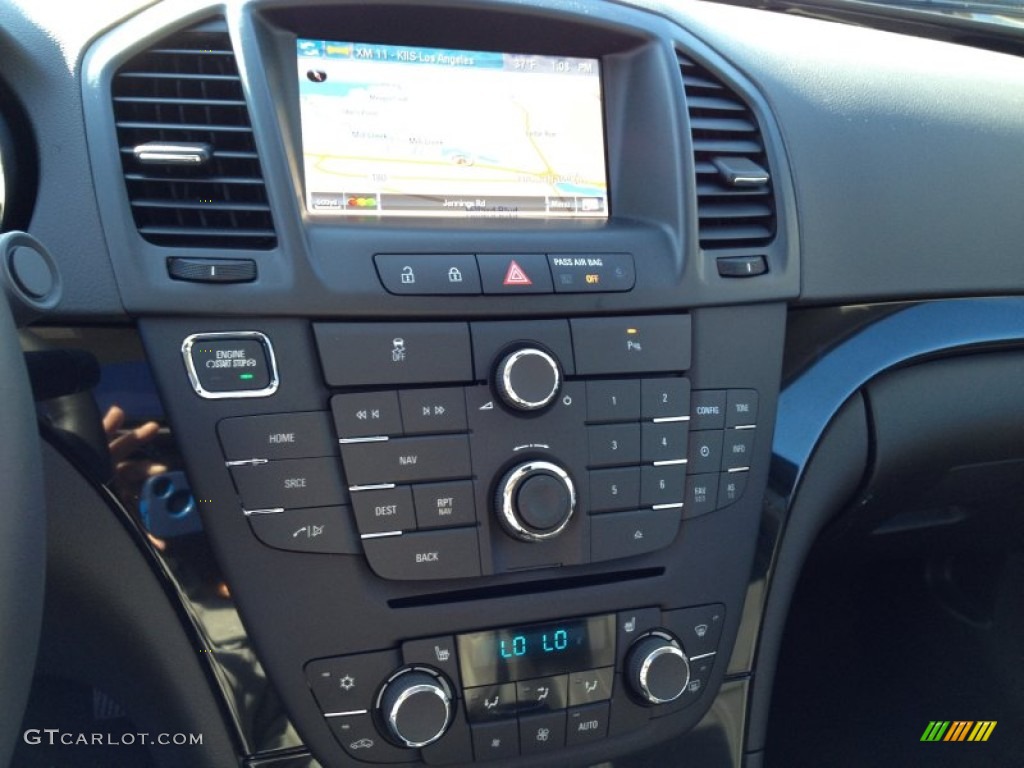 2013 Buick Regal Turbo Controls Photo #90017770