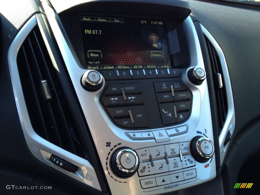 2014 GMC Terrain SLE Controls Photo #90019000