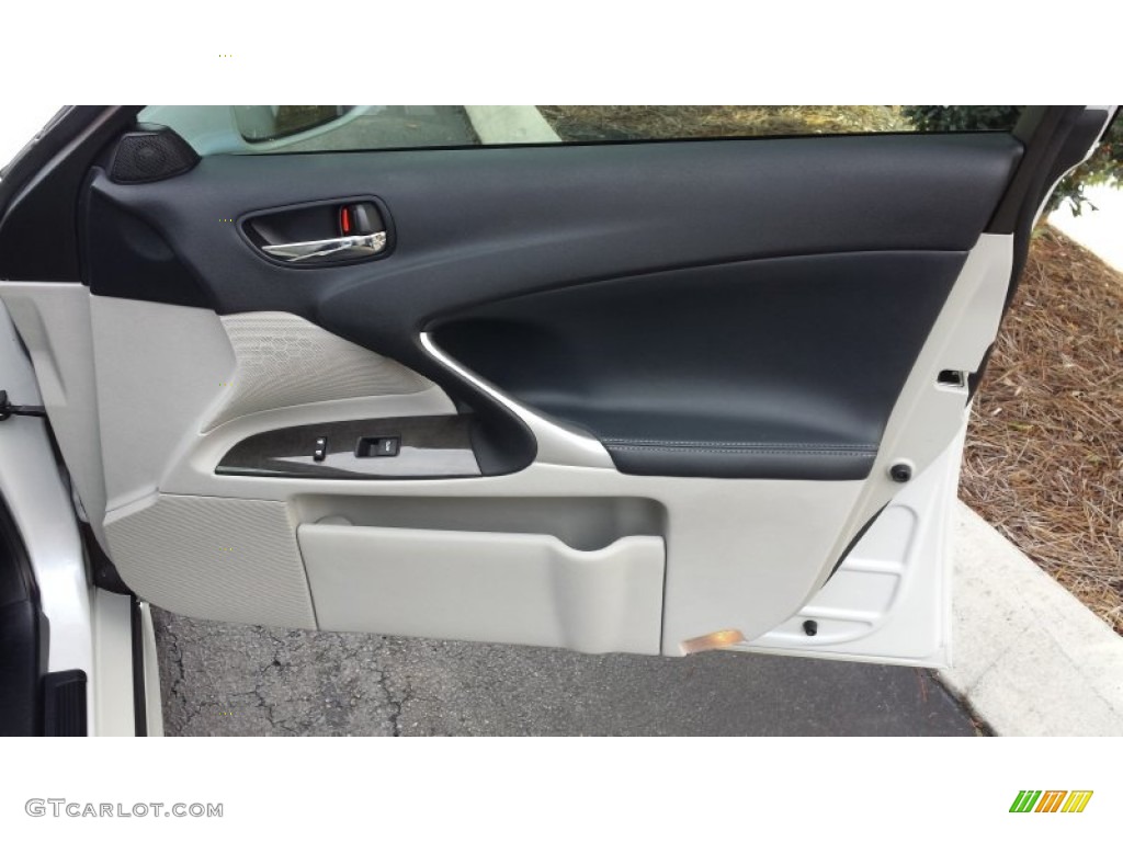 2011 Lexus IS 350 Ecru Door Panel Photo #90022150