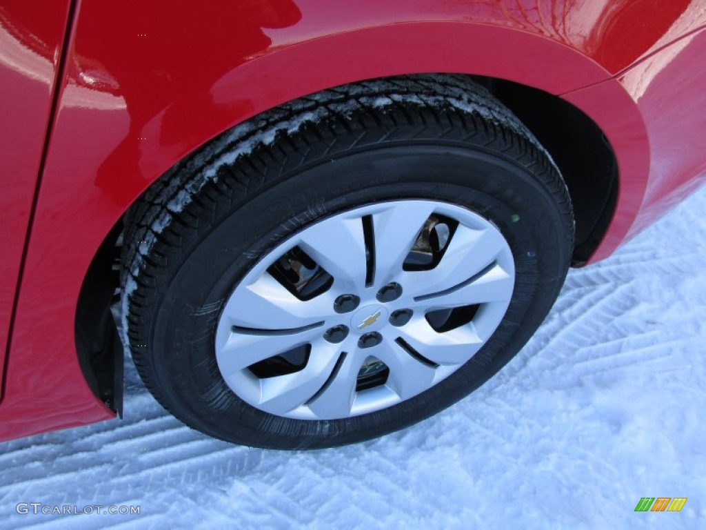 2014 Cruze LS - Red Hot / Jet Black/Medium Titanium photo #3