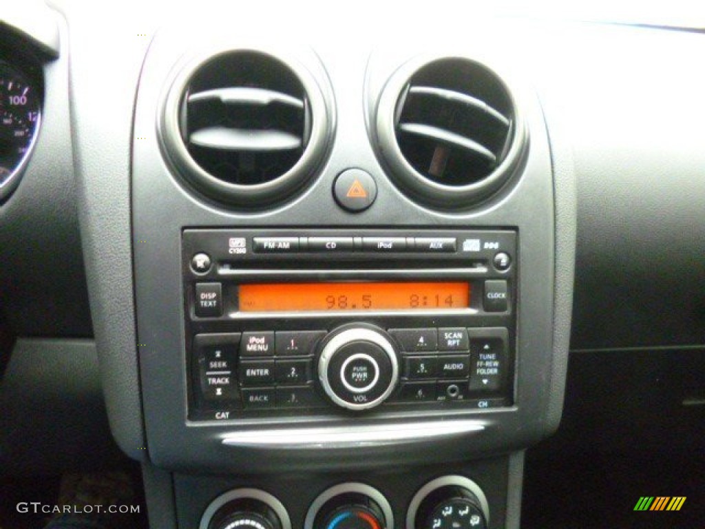 2011 Rogue S - Platinum Graphite / Black photo #19