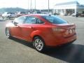 Race Red - Focus SEL Sedan Photo No. 5