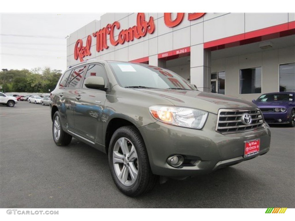 Cypress Green Pearl Toyota Highlander