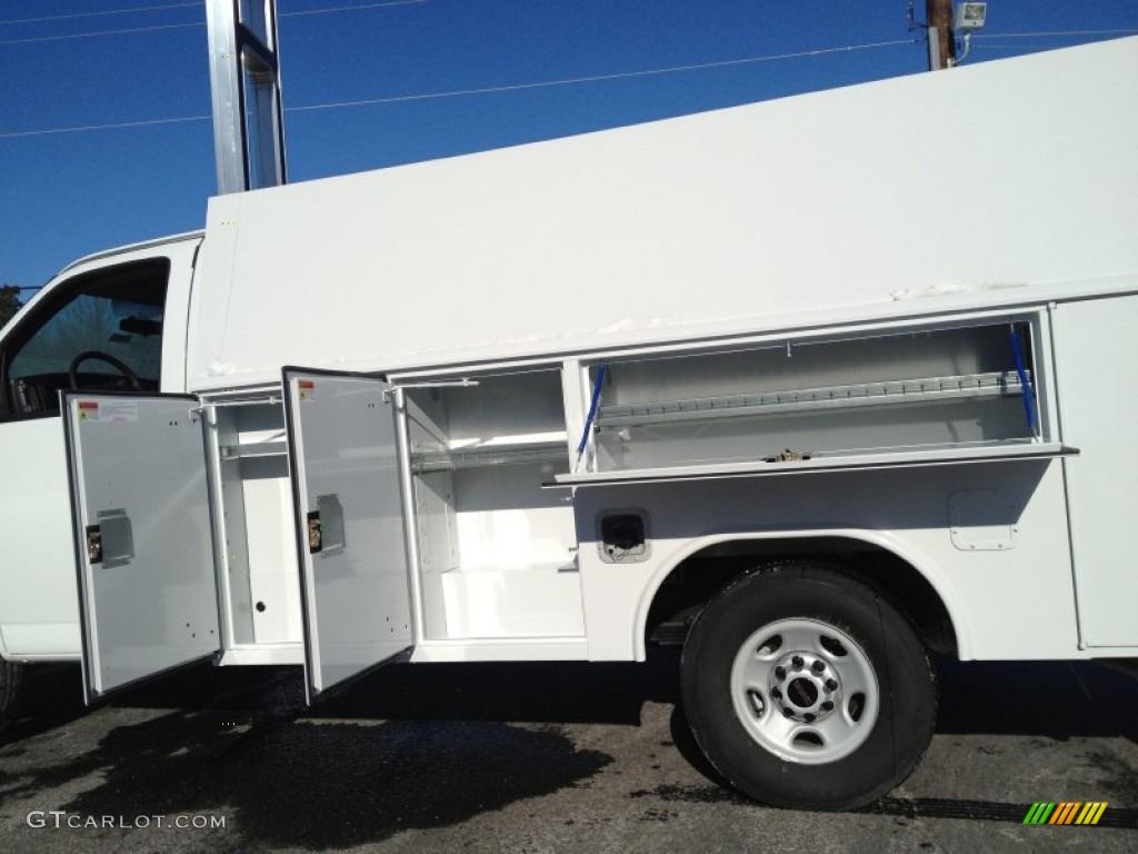 2014 Savana Cutaway 3500 Commercial Utility Truck - Summit White / Medium Pewter photo #7