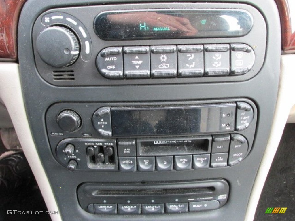 2002 Chrysler 300 M Sedan Controls Photos