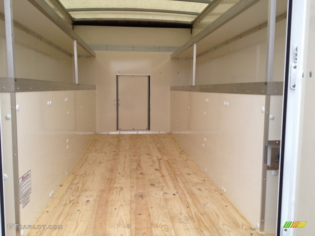 2014 Savana Cutaway 3500 Commercial Moving Truck - Summit White / Medium Pewter photo #6