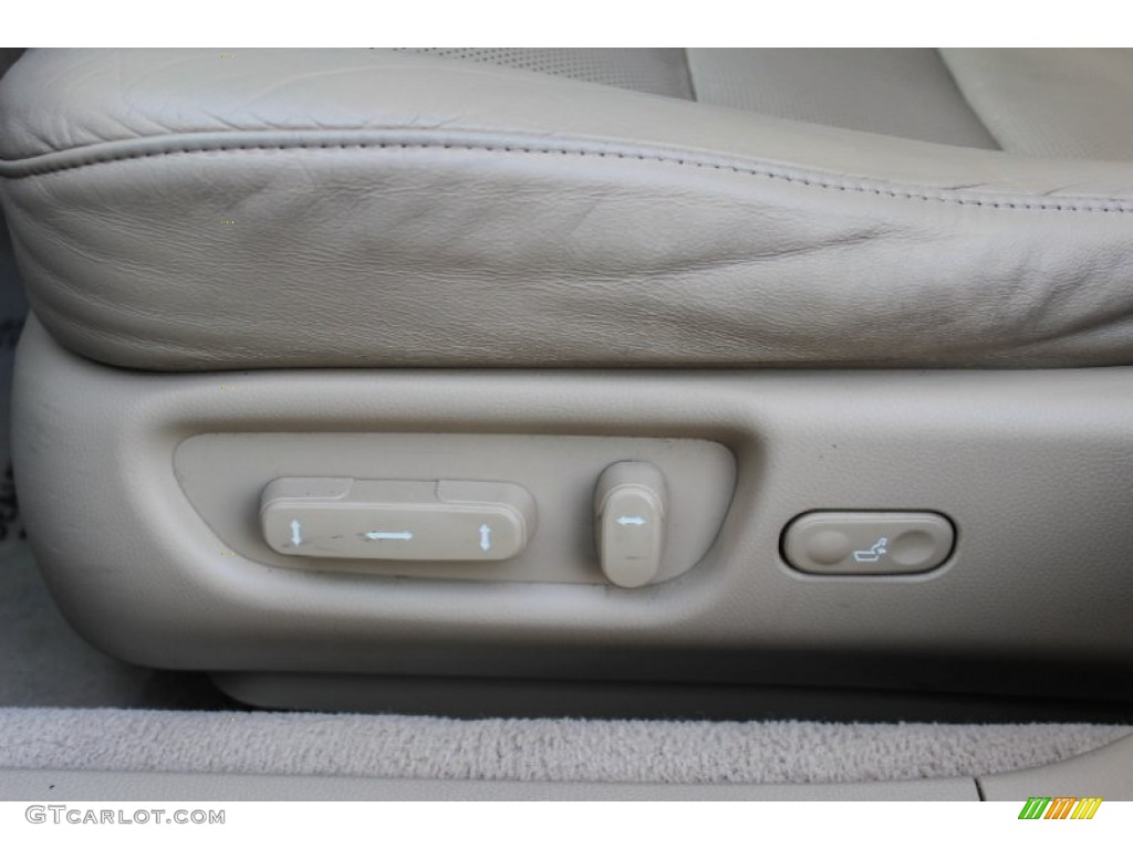 2006 Acura RL 3.5 AWD Sedan Controls Photo #90033253