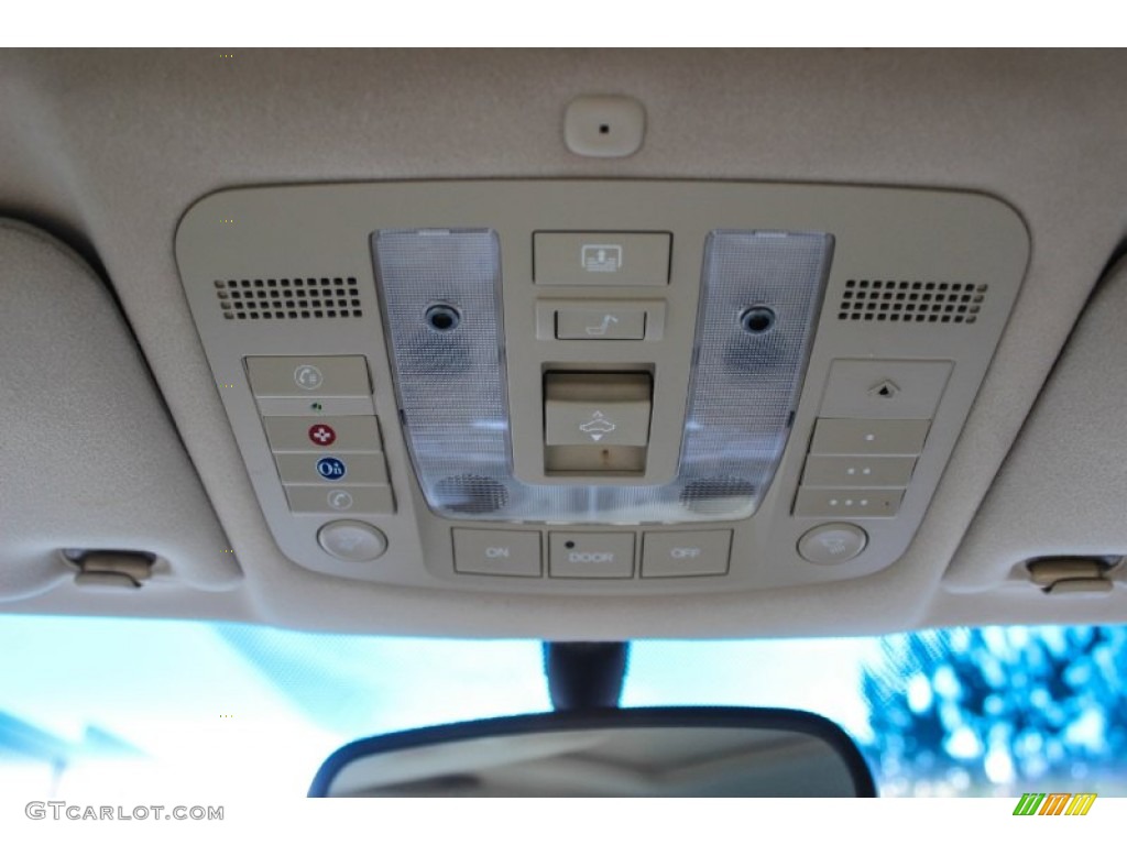 2006 Acura RL 3.5 AWD Sedan Controls Photo #90033505