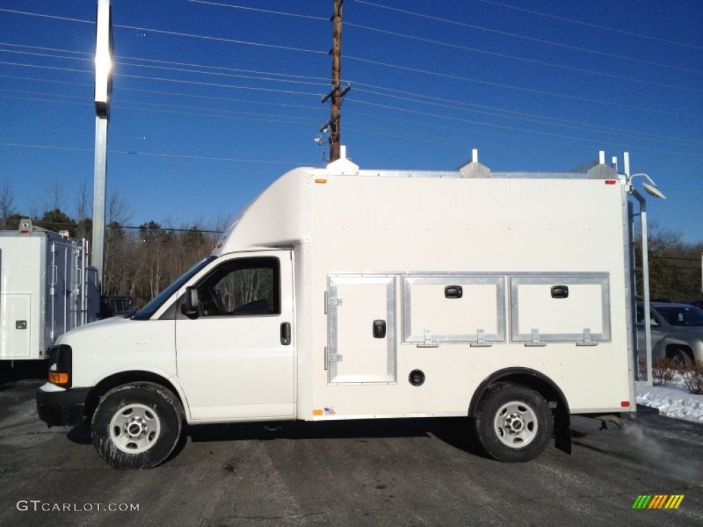 2014 Savana Cutaway 3500 Commercial Utility Truck - Summit White / Medium Pewter photo #3