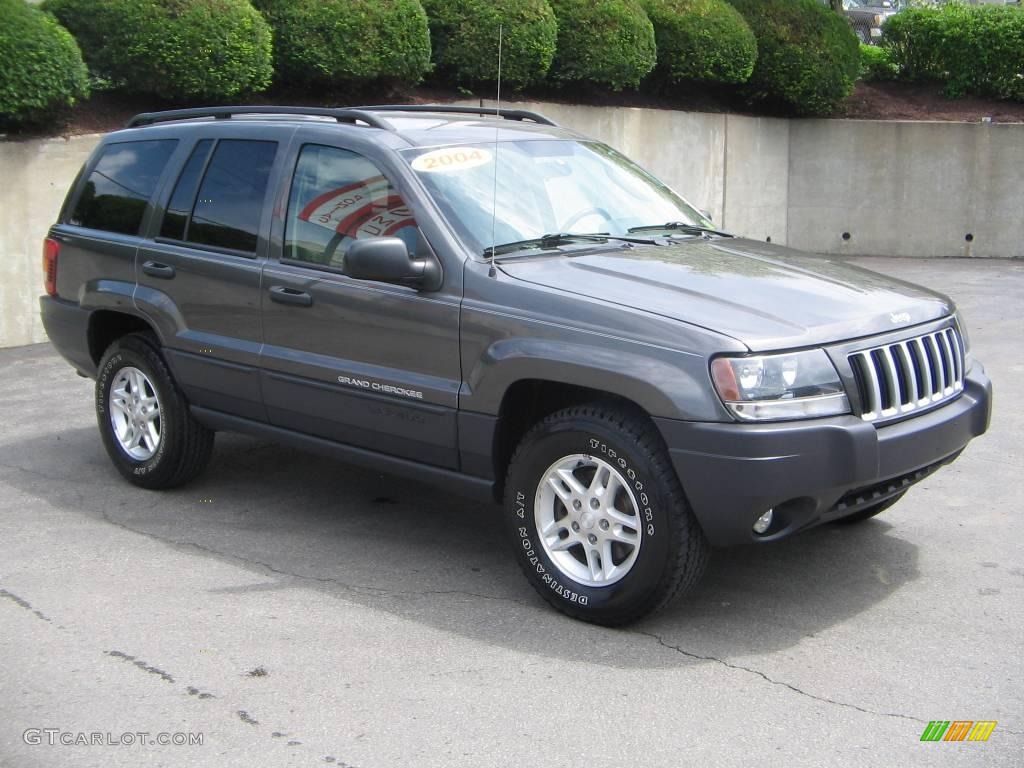 2004 Grand Cherokee Laredo 4x4 - Graphite Metallic / Dark Slate Gray photo #8