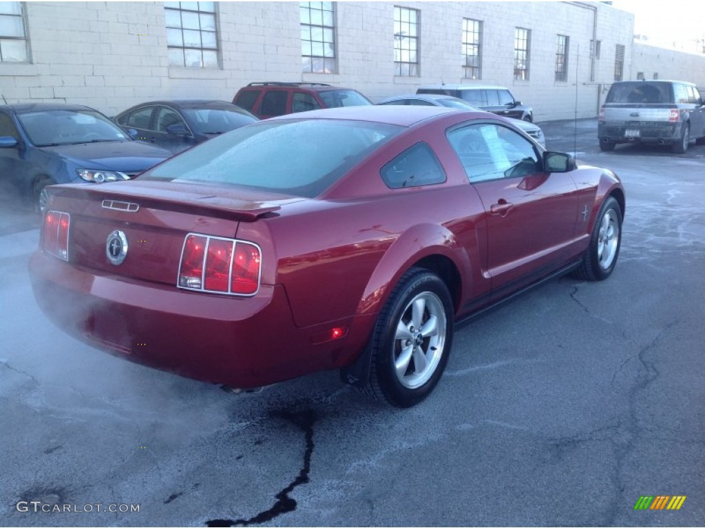 2007 Mustang V6 Deluxe Coupe - Torch Red / Dark Charcoal photo #7
