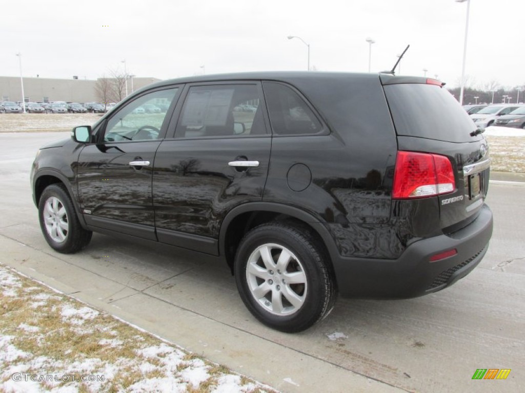 2011 Sorento LX AWD - Ebony Black / Black photo #5