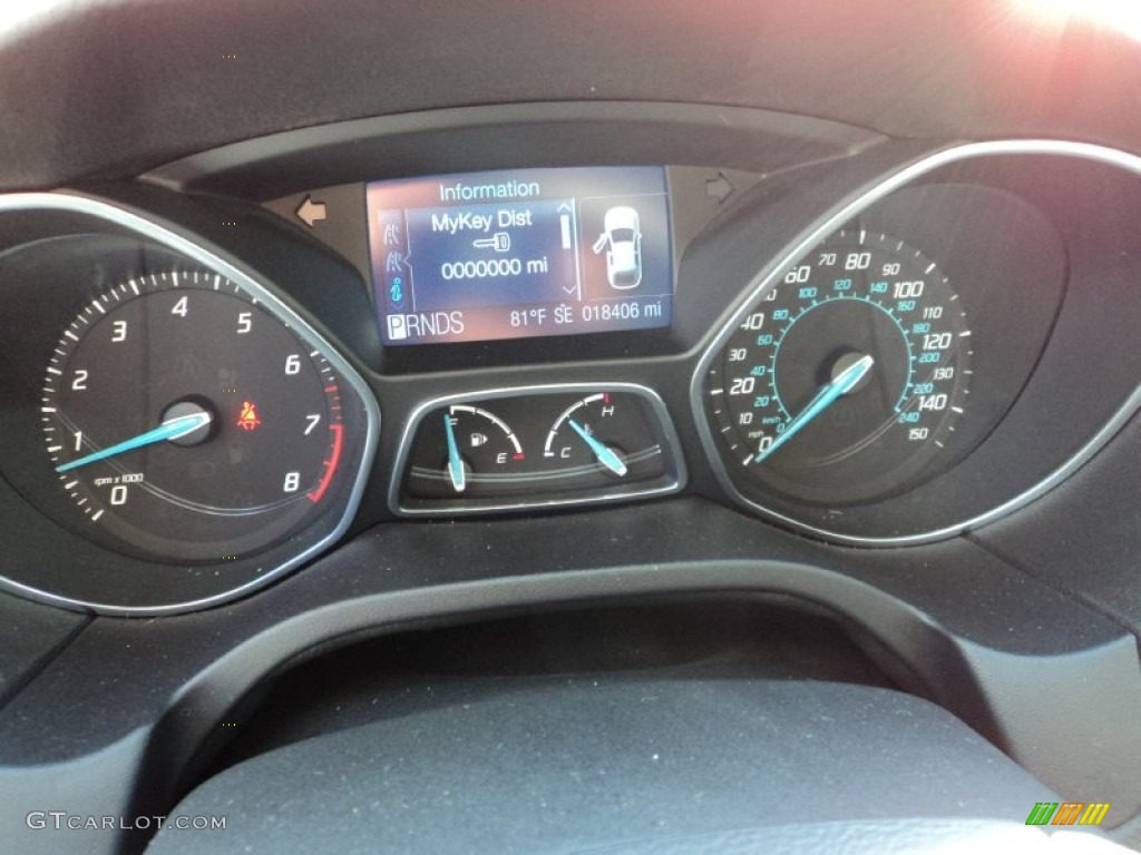 2012 Oxford White Ford Focus SE Sport 5 Door 90017160 Photo 32 2012-oxford-white-ford-focus-se-sport-5-door-90017160-photo-32