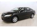 Black - Camry LE Photo No. 3