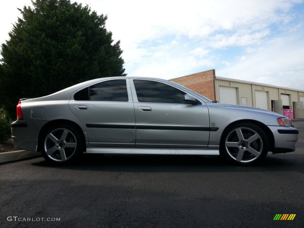 Silver Metallic 2004 Volvo S60 R AWD Exterior Photo #90043282