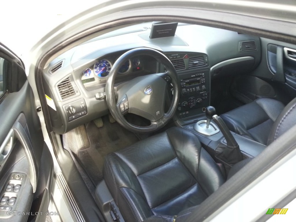 2004 Volvo S60 R AWD interior Photo #90043474