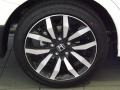 2014 Honda Civic EX-L Sedan Wheel and Tire Photo