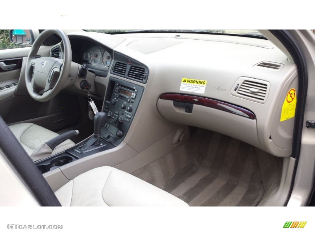 2004 V70 2.4 - Ash Gold Metallic / Taupe photo #9