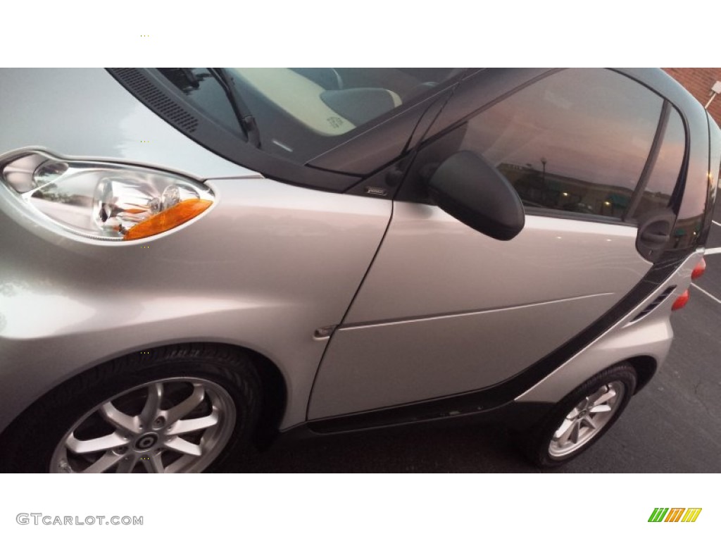 2009 fortwo passion coupe - Silver Metallic / Design Beige photo #23