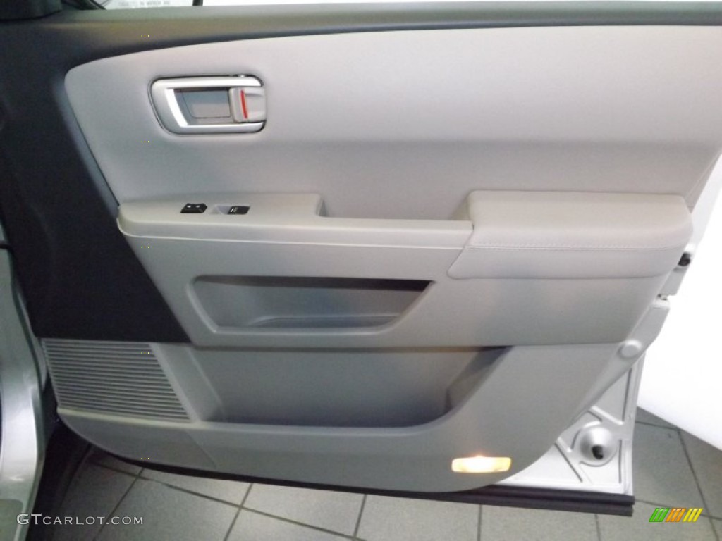 2014 Pilot EX-L - Alabaster Silver Metallic / Gray photo #33