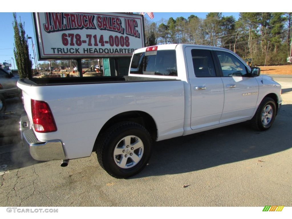 2011 Ram 1500 SLT Quad Cab - Bright White / Dark Slate Gray/Medium Graystone photo #9