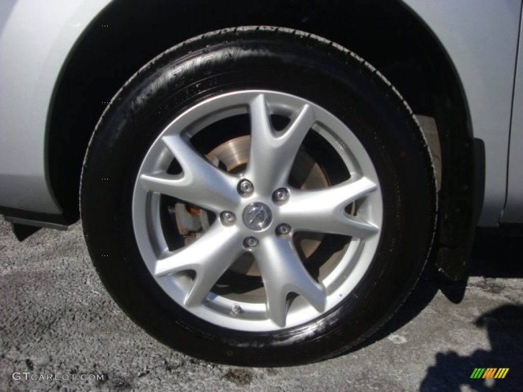 2011 Rogue SV AWD - Silver Ice Metallic / Gray photo #9