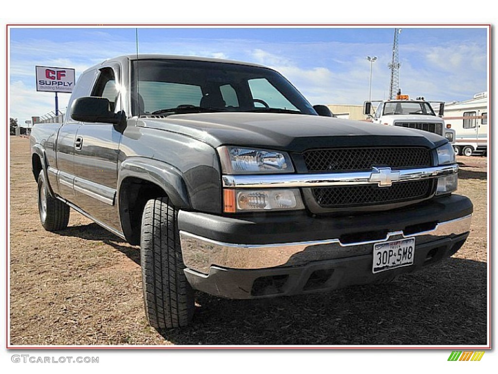 2004 Silverado 1500 LS Extended Cab 4x4 - Dark Gray Metallic / Medium Gray photo #11