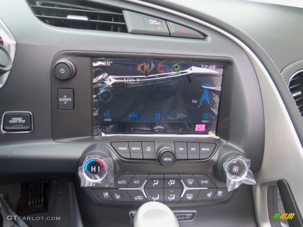 2014 Chevrolet Corvette Stingray Convertible Controls Photo #90051937