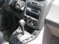2003 Black Saturn VUE V6 AWD  photo #29