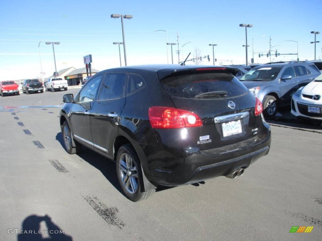 2011 Rogue S AWD Krom Edition - Wicked Black / Black photo #3