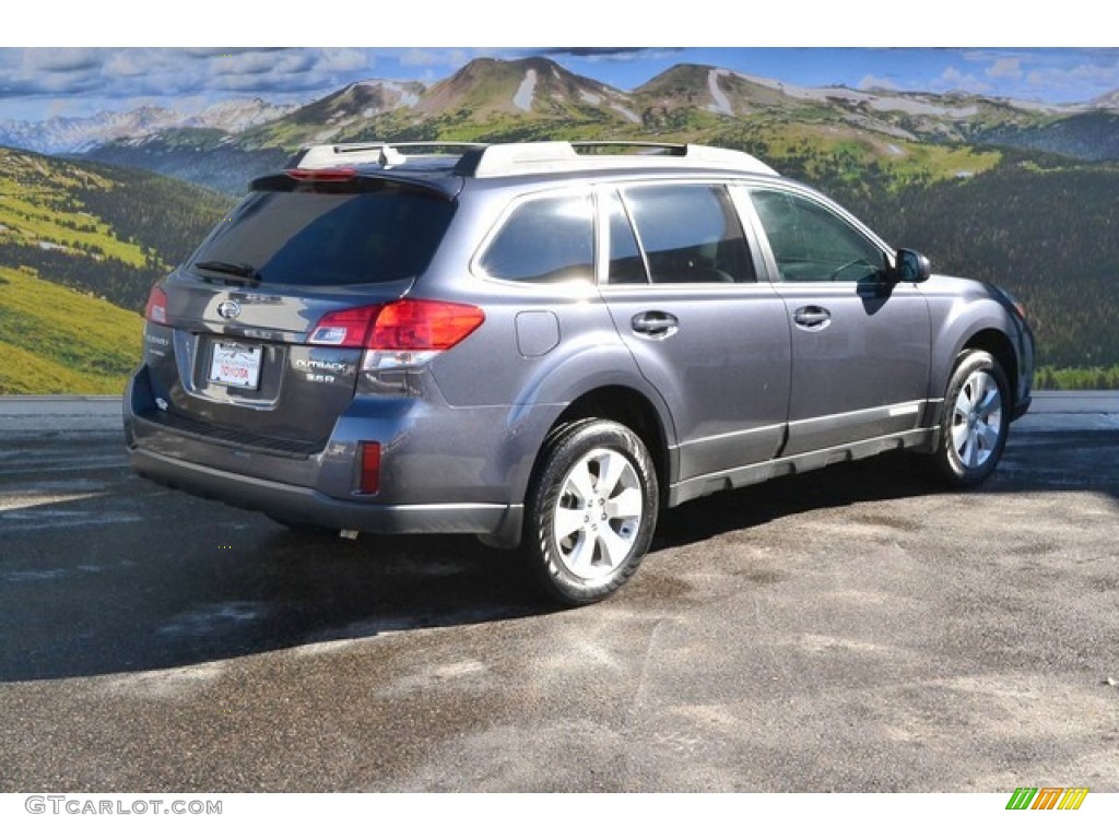 2011 Outback 3.6R Limited Wagon - Graphite Gray Metallic / Off Black photo #3