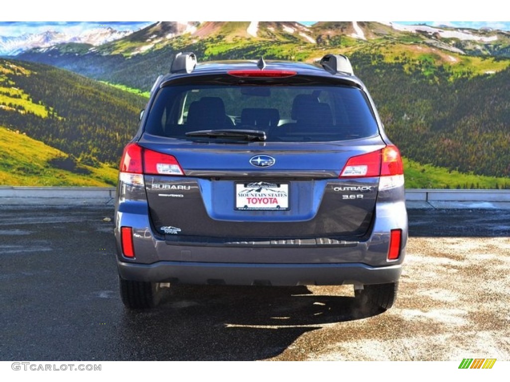 2011 Outback 3.6R Limited Wagon - Graphite Gray Metallic / Off Black photo #8