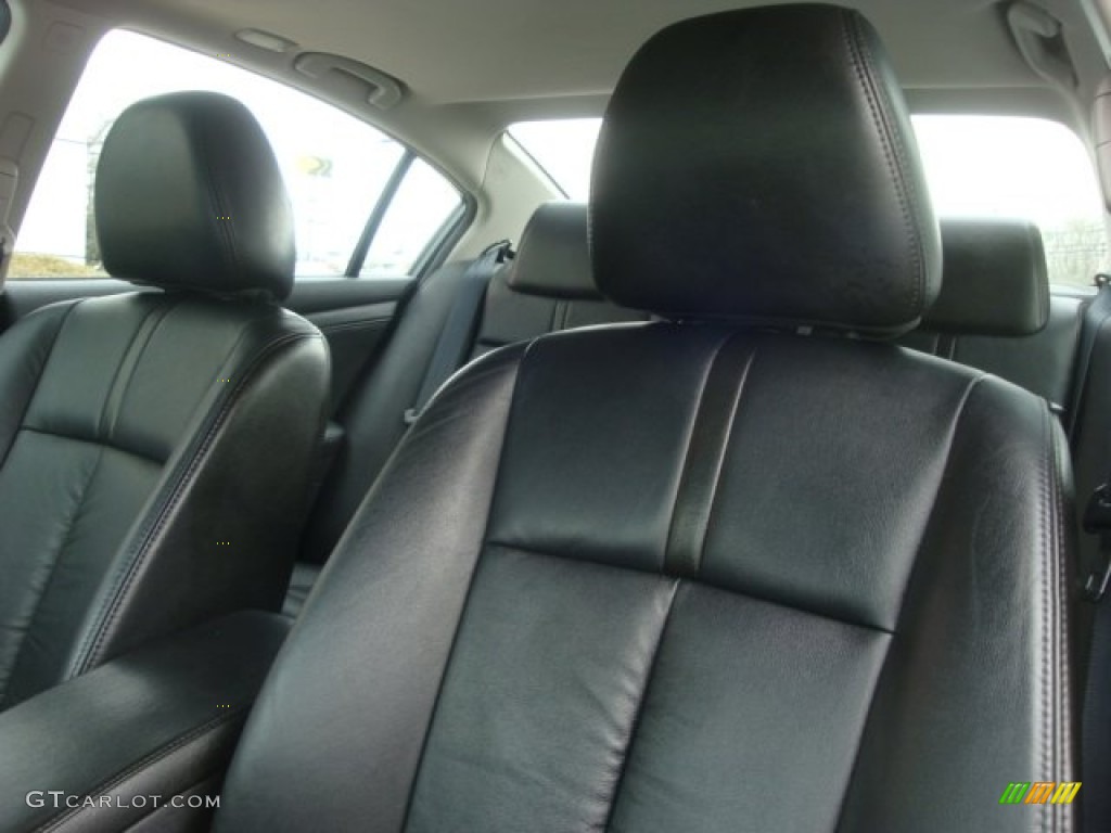 2011 Altima 2.5 SL - Super Black / Charcoal photo #14