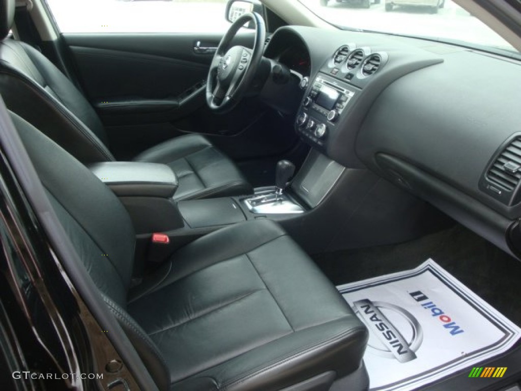 2011 Altima 2.5 SL - Super Black / Charcoal photo #16