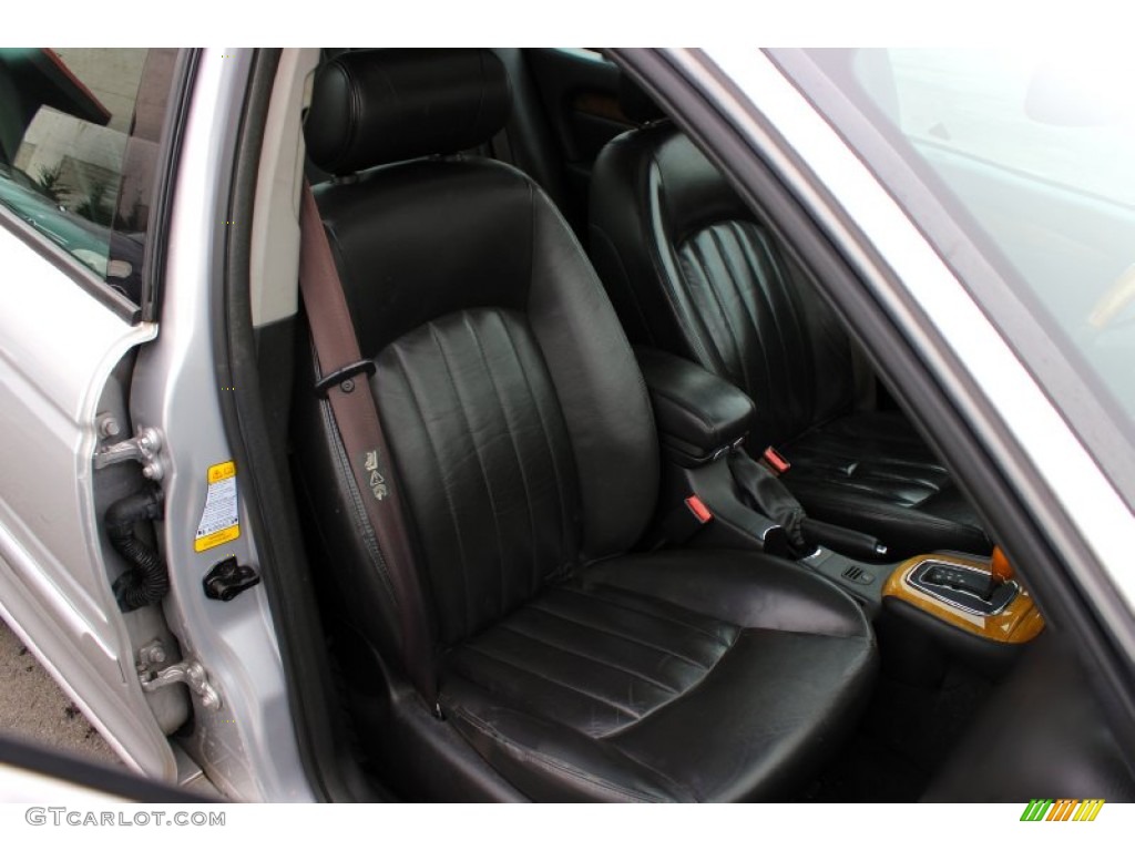2003 Jaguar X-Type 2.5 Front Seat Photo #90060016