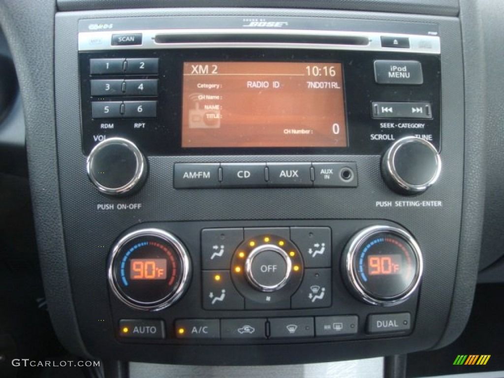 2011 Altima 2.5 SL - Super Black / Charcoal photo #20