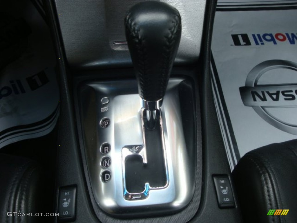 2011 Altima 2.5 SL - Super Black / Charcoal photo #22