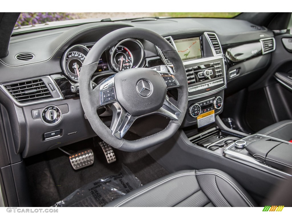 2014 Mercedes-Benz GL 63 AMG 4Matic designo Black Dashboard Photo #90063613