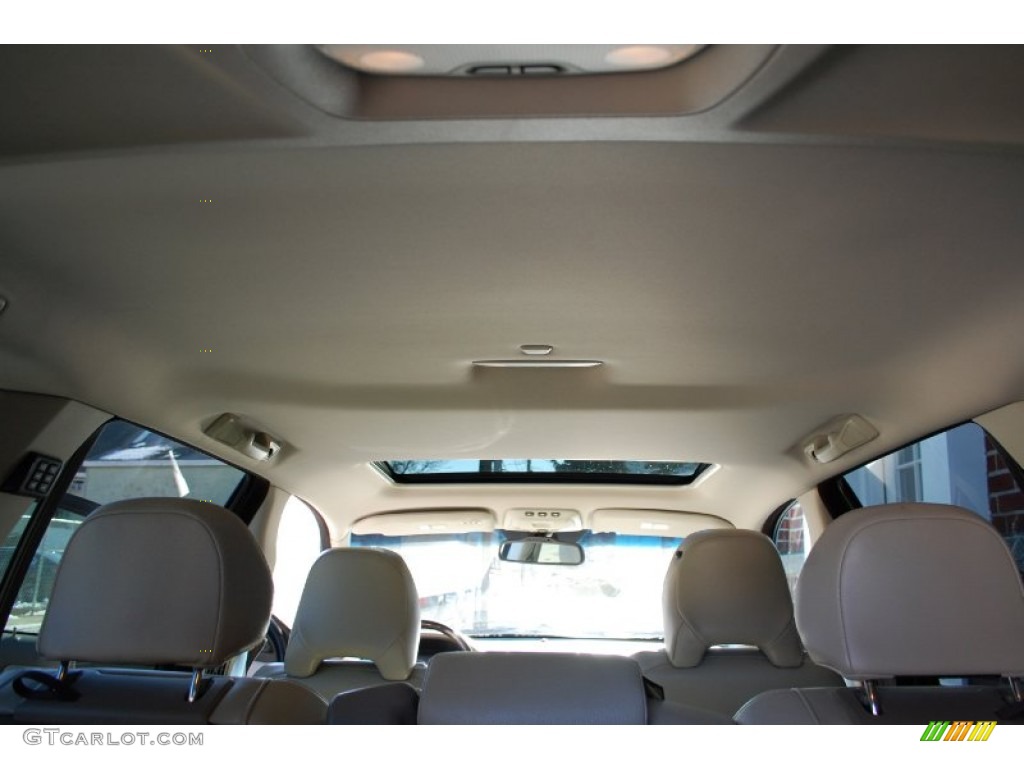 2004 XC90 T6 AWD - Nautic Blue Metallic / Taupe/Light Taupe photo #30