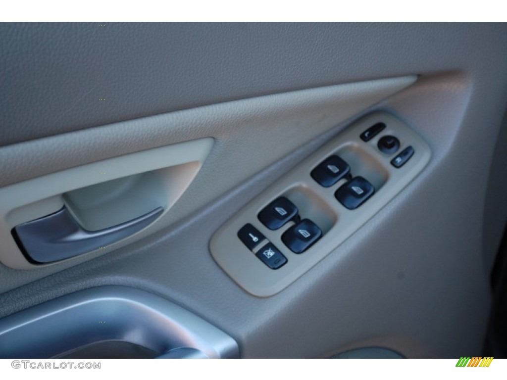 2004 XC90 T6 AWD - Nautic Blue Metallic / Taupe/Light Taupe photo #77