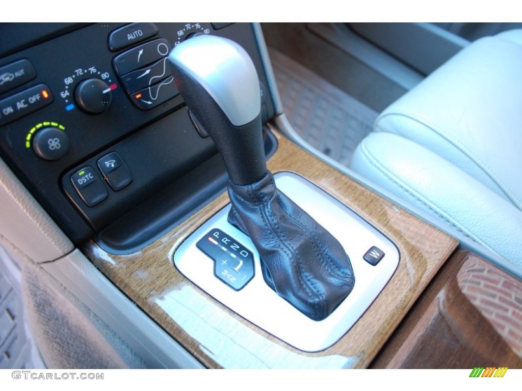 2004 XC90 T6 AWD - Nautic Blue Metallic / Taupe/Light Taupe photo #81