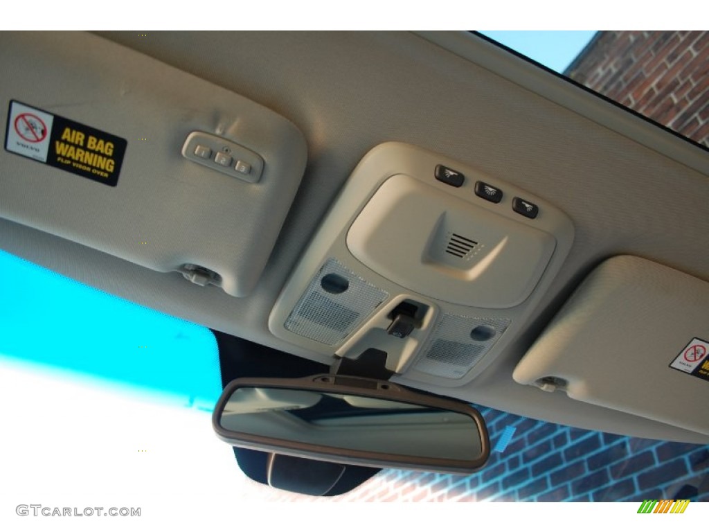 2004 XC90 T6 AWD - Nautic Blue Metallic / Taupe/Light Taupe photo #102