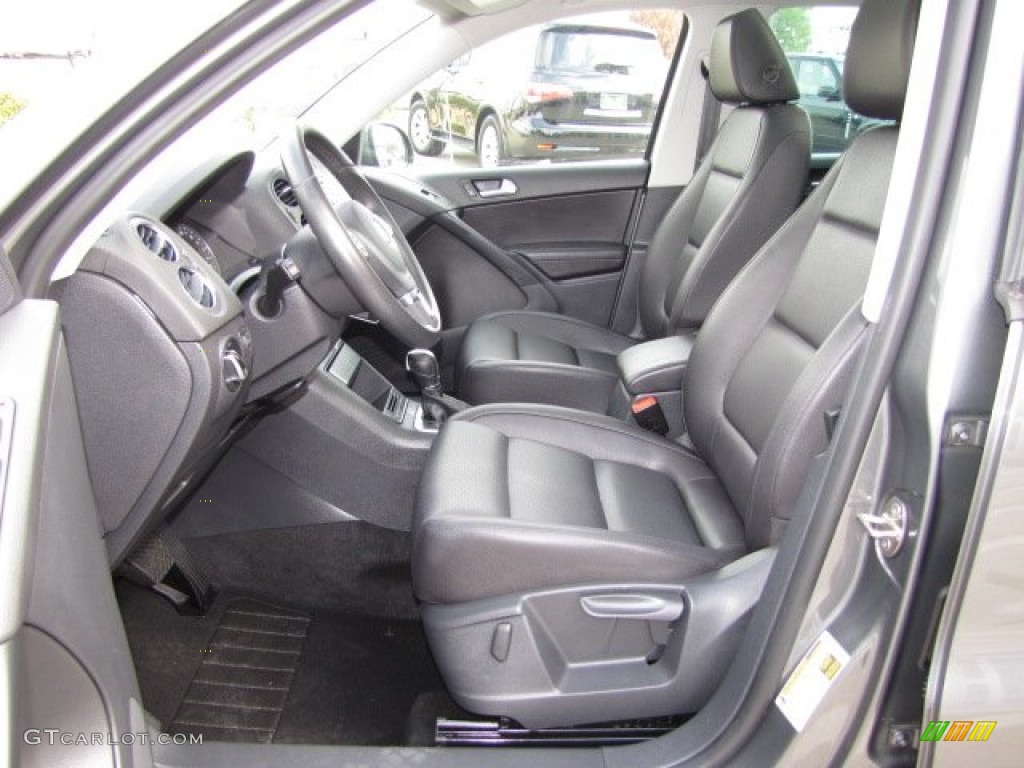 2012 Volkswagen Tiguan SE Front Seat Photos