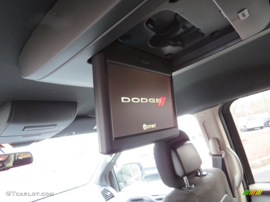 2014 Dodge Grand Caravan SE 30th Anniversary Edition Entertainment System Photos