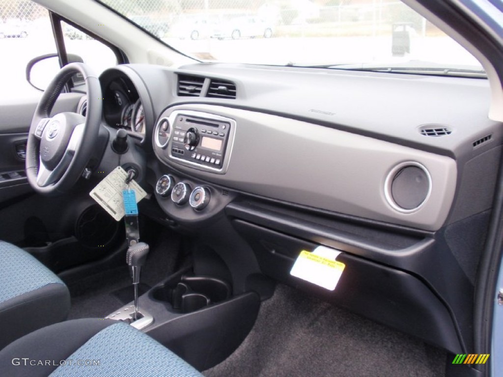 2014 Toyota Yaris SE 5 Door Dark Gray Dashboard Photo #90073683