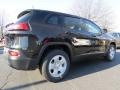 2014 Brilliant Black Crystal Pearl Jeep Cherokee Sport 4x4  photo #3