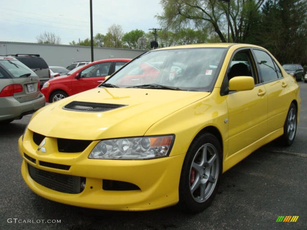 2003 Lancer Evolution VIII - Lightning Yellow / Black/Blue photo #2