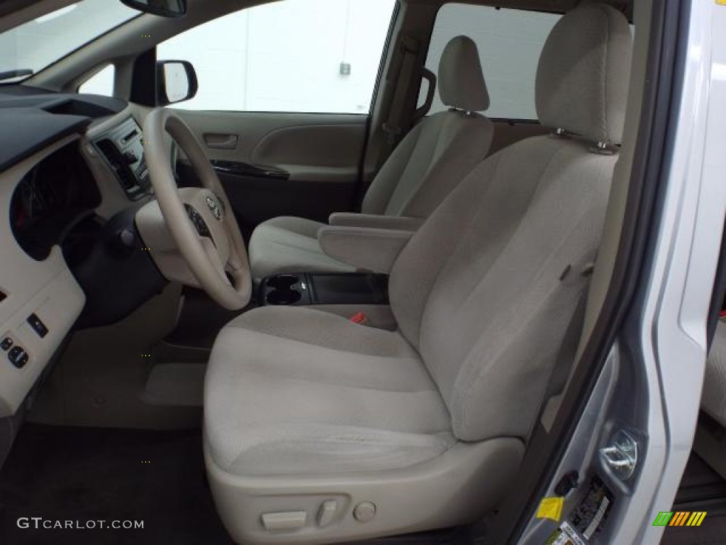 2012 Sienna LE AWD - Silver Sky Metallic / Light Gray photo #32