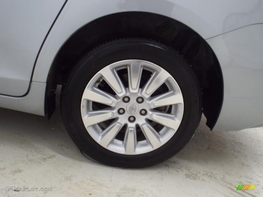 2012 Sienna LE AWD - Silver Sky Metallic / Light Gray photo #38