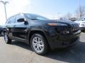 2014 Brilliant Black Crystal Pearl Jeep Cherokee Latitude  photo #4